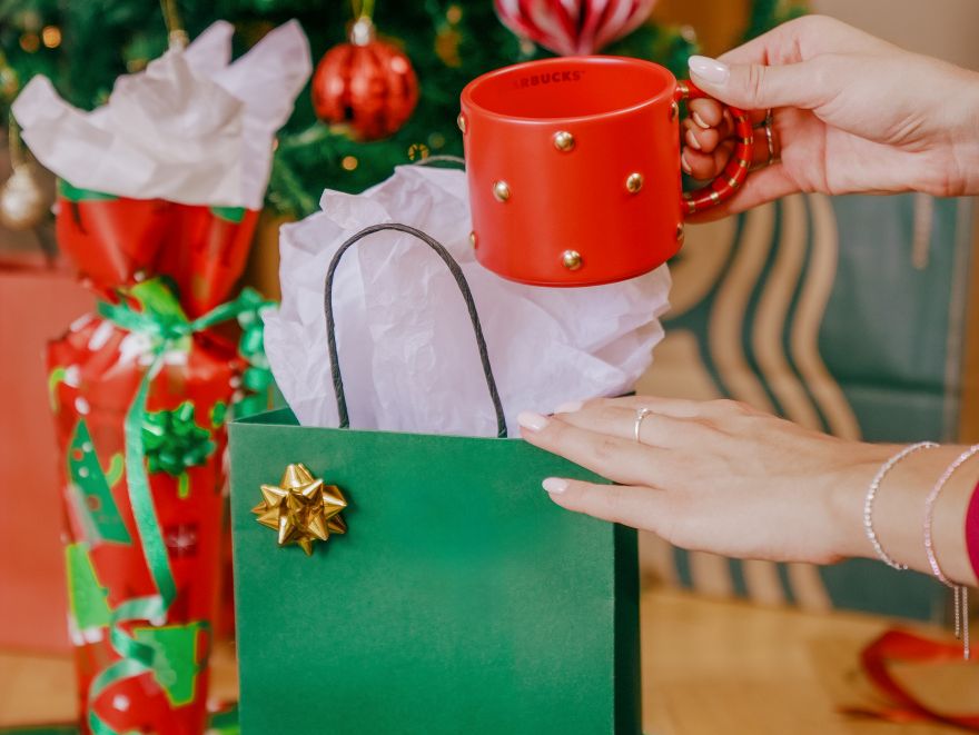 Starbucks rozšiřuje svou síť o novou pražskou kavárnu na Náměstí Republiky