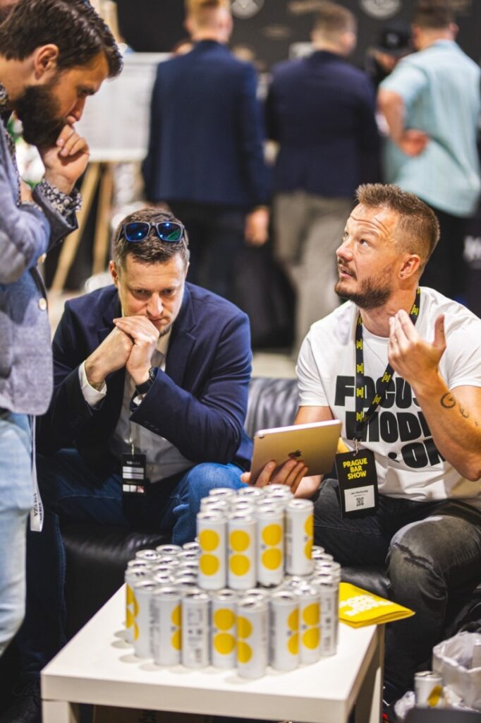 Nápojové trendy pro rok 2026: Prague Bar Show zaplnila pražské Křižíkovy pavilony k prasknutí