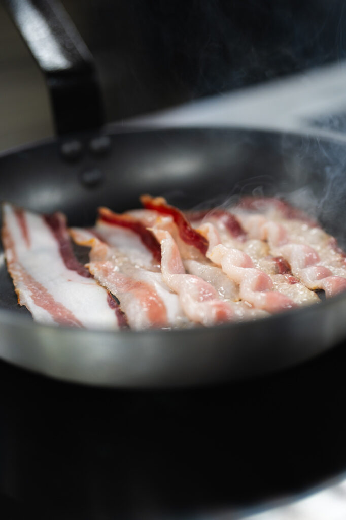 Snídaně s nejlepším výhledem v Praze: Marina Ristorante rozšiřuje nabídku o snídaňové menu