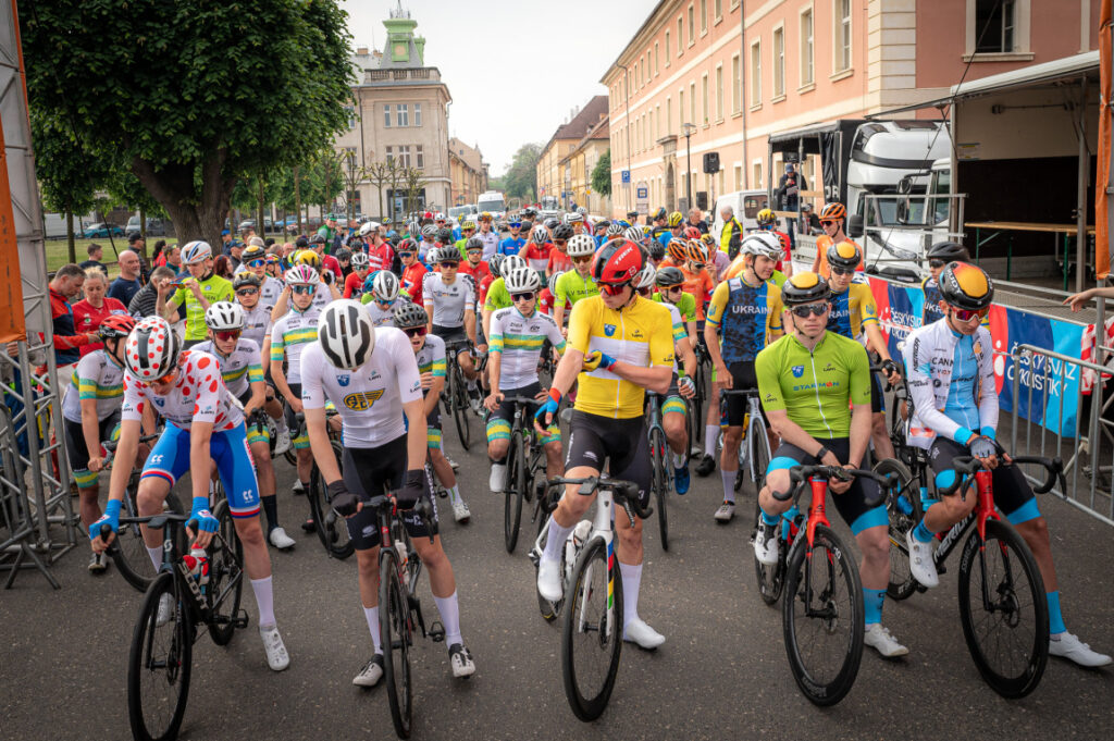 Závod míru juniorů 2026: Čtyři dny, dvě země a 400 kilometrů v sedle