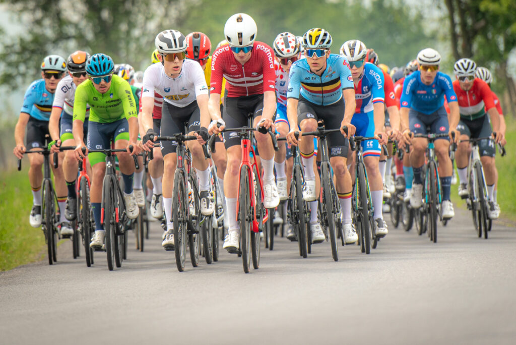 Závod míru juniorů 2026: Čtyři dny, dvě země a 400 kilometrů v sedle