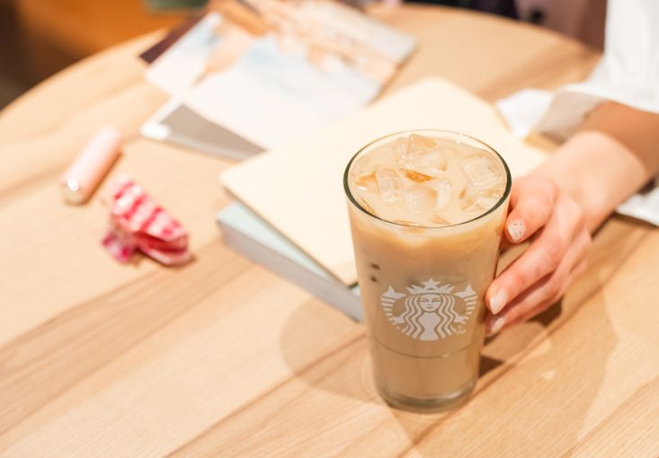Starbucks přináší novinku pro všechny, kteří chtějí víc: Proteinové Latté a nekonečné možnosti personalizace
