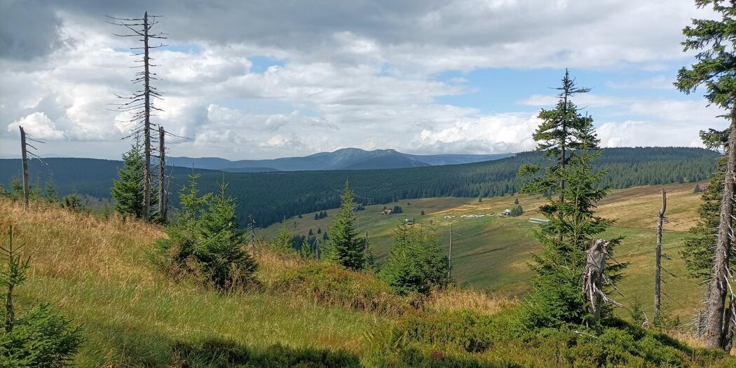 Krkonošská pivní stezka otevírá novou sezonu: Přidává tři pivovary i další nové trasy