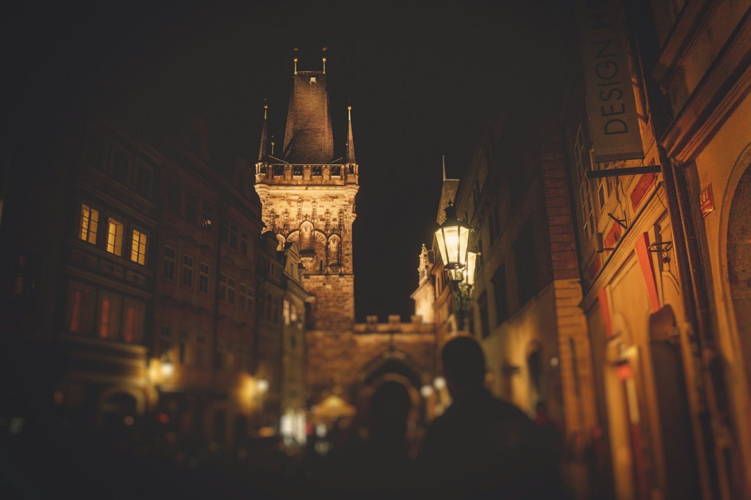 Historická architektura a lidé v centru města