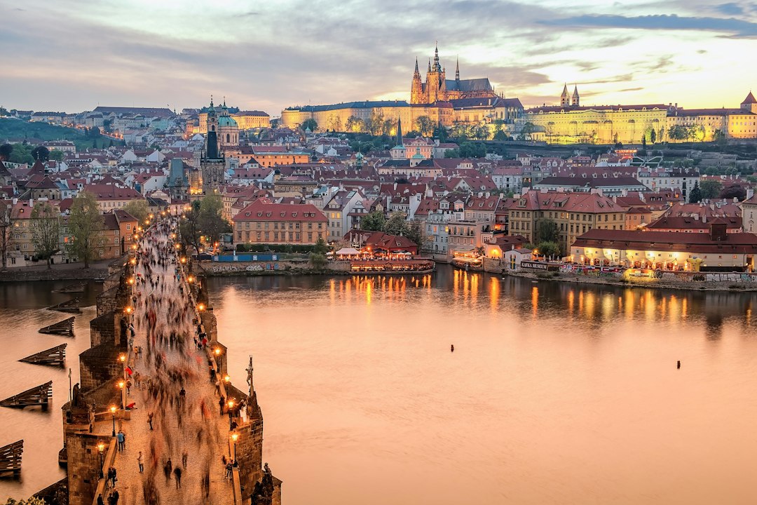 Historická Praha ve večerním světle