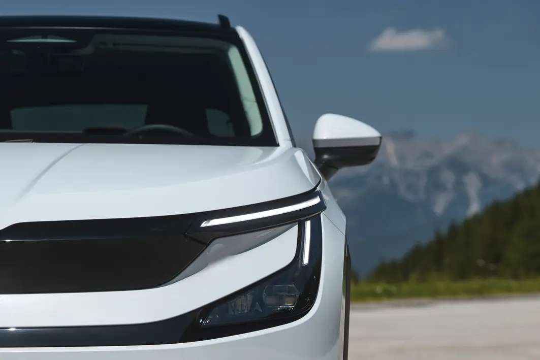 Škoda Epiq na oficiální fotografii k uvedení modelu na český trh; vyobrazená výbava se může lišit od Essence
